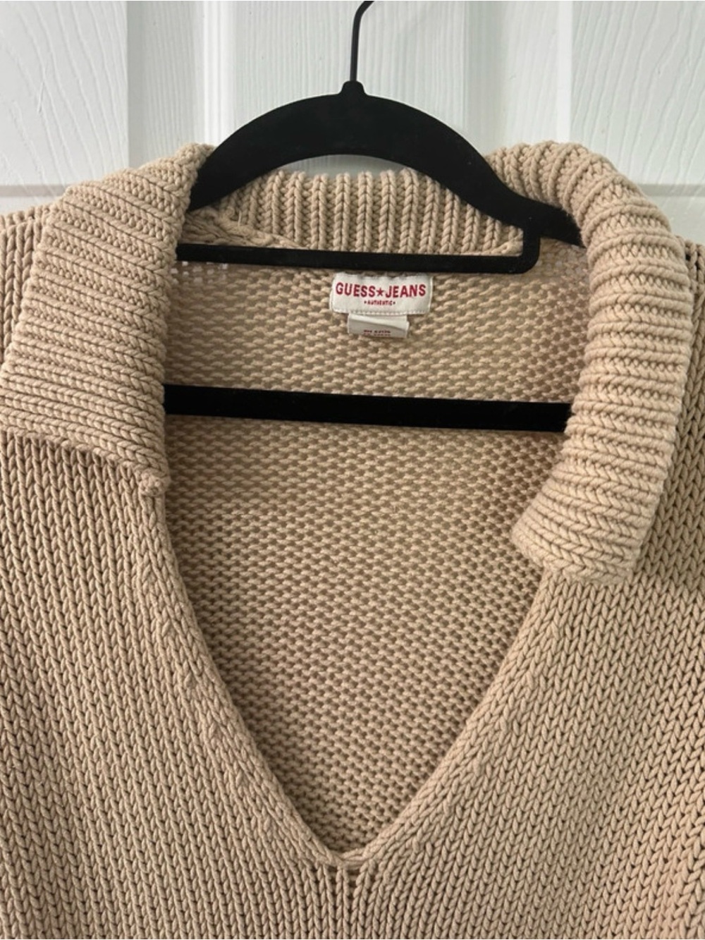 Guess Beige V-Neck Collared Knit Sweater for Women - Picture 4 of 10